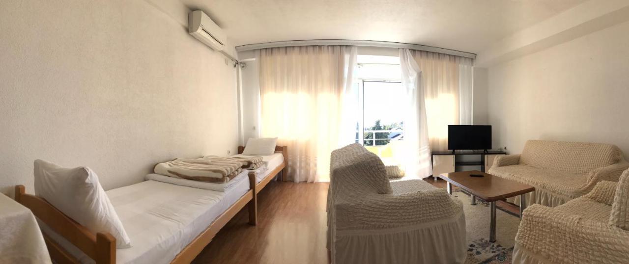 Hotel Venecia Apartments Struga Luaran gambar